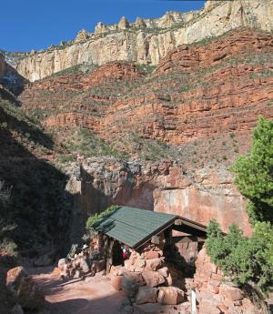 Grand Canyon 3-mile-resthouse