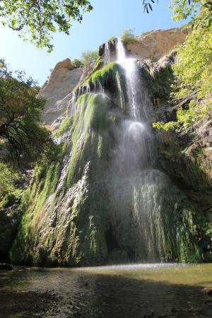Escondido Falls - Upper fall - by Joseph Chan @Flickr