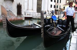 A gondola station near the Rialto Bridge