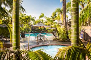 Humphrey’s Half Moon Inn - San Diego