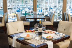 Dining at Humphrey’s Half Moon Inn