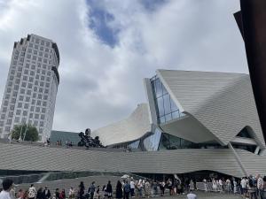 Exterior of the Orange County Museum of Art
