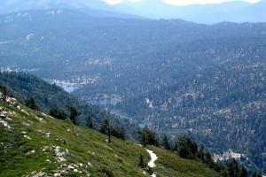 Big Bear Lake - Valley - Wikimedia by jcookfisher