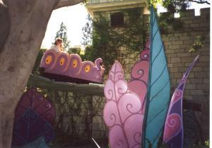 Disneyland - Alice in Wonderland Ride