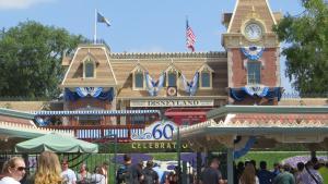 Disneyland - main entrance