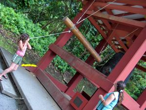 Oahu Byodo-In Temple - Ringing the Bell