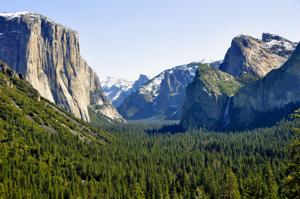Panoramic view from the Tunnel View lookout