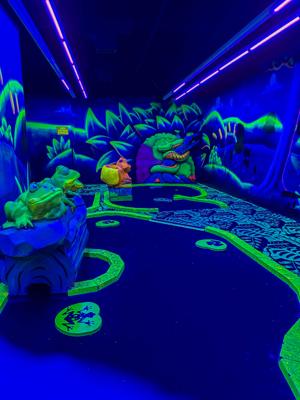 Great Wolf Lodge Howl at the Moon Glow Golf